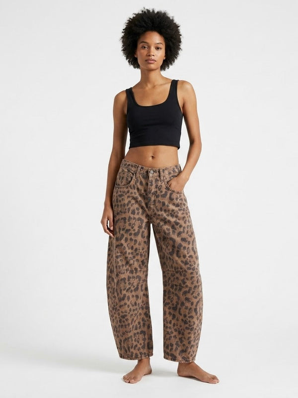 Women's Barrel Leg Jeans with Relaxed Curved Fit