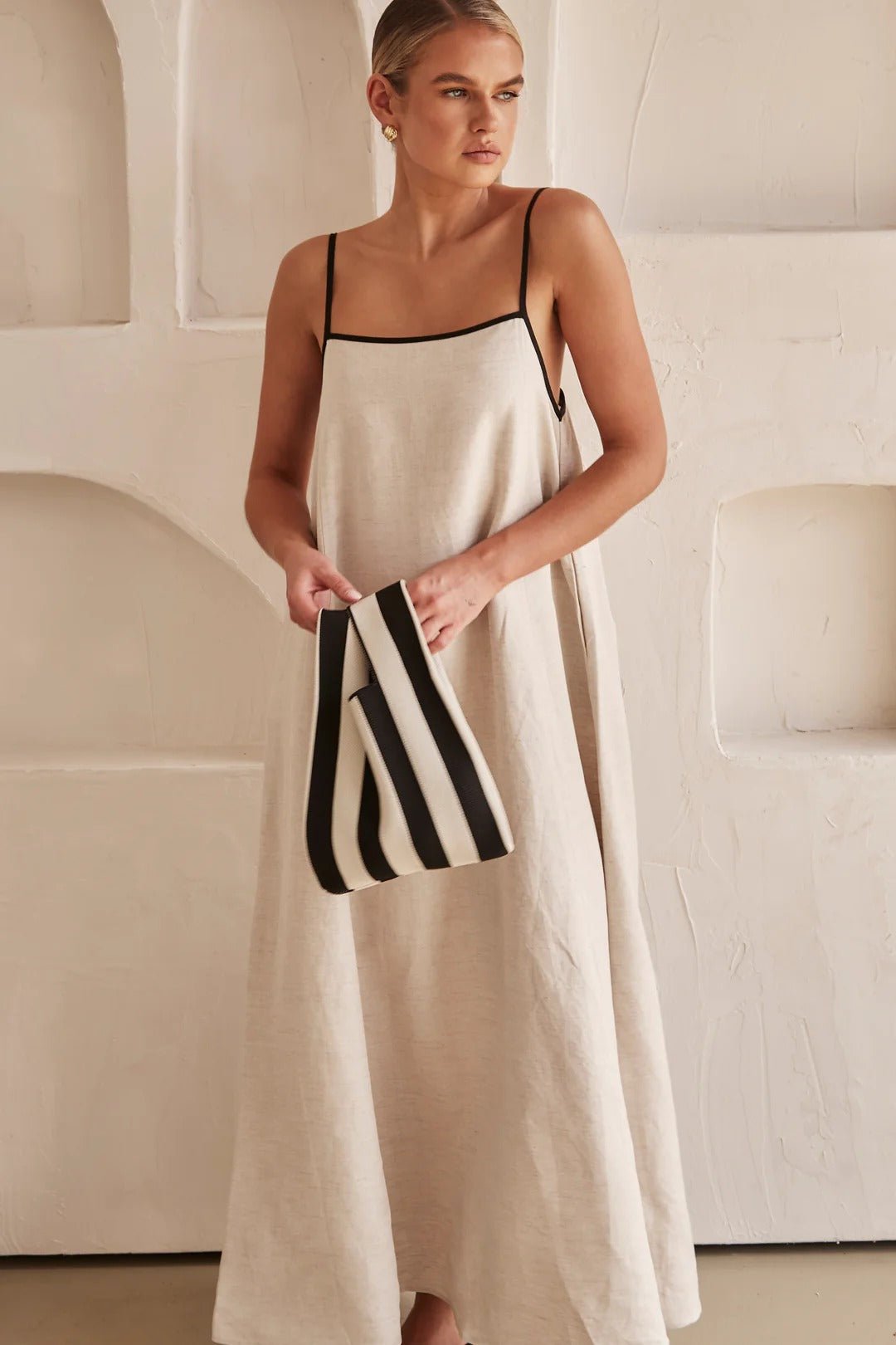 Women's Linen Maxi Dress with Contrast Trim and Adjustable Straps