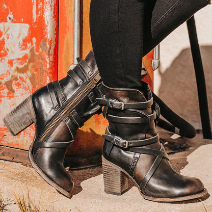 Women's Vintage Boots with Style