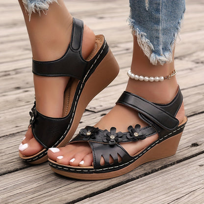 Women's Wedge Sandals With Floral Detail